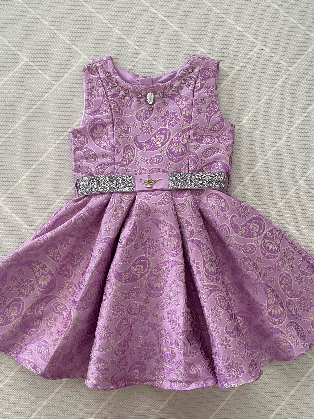 Disney Princess Jasmine Purple Paisley Brocade Party Dress Girl’s Size 5/6